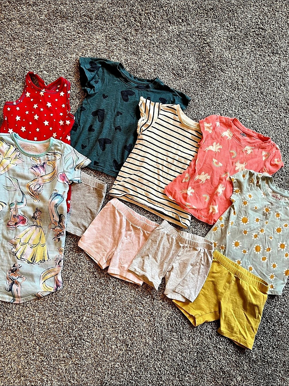 Girls 4t clothing bundle shorts and tees